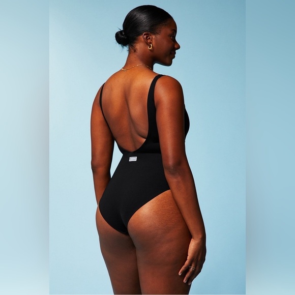 Fabletics Sunset Scoop One-Piece Swimsuit Large - Picture 3 of 8